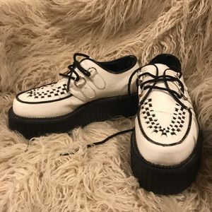 White Demonia Creepers